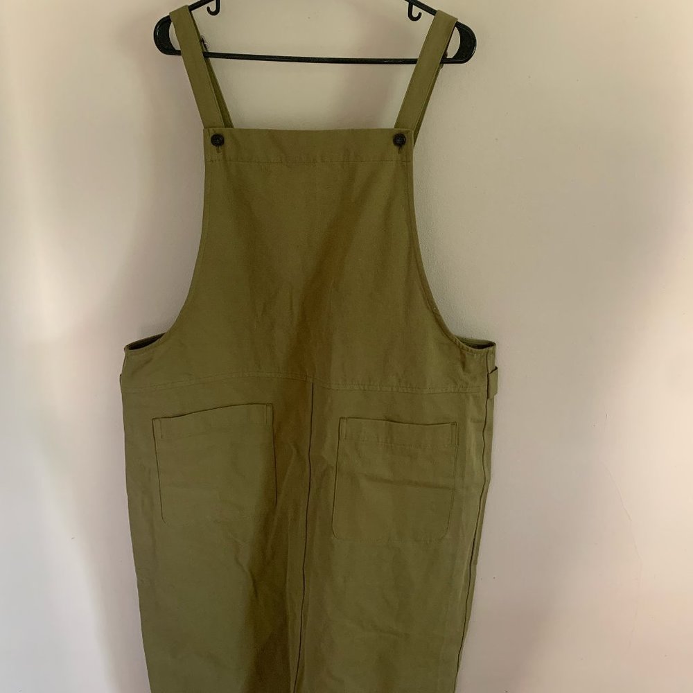 Brand new, never worn olive colored Bridge and Burn smock dress